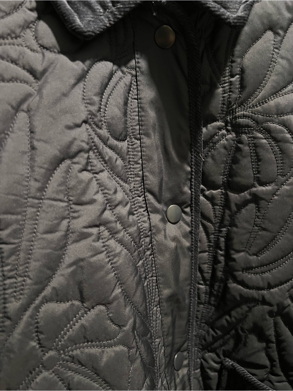 Quilted Navy Women's Jacket - Classic Collar - Picture 4 of 10